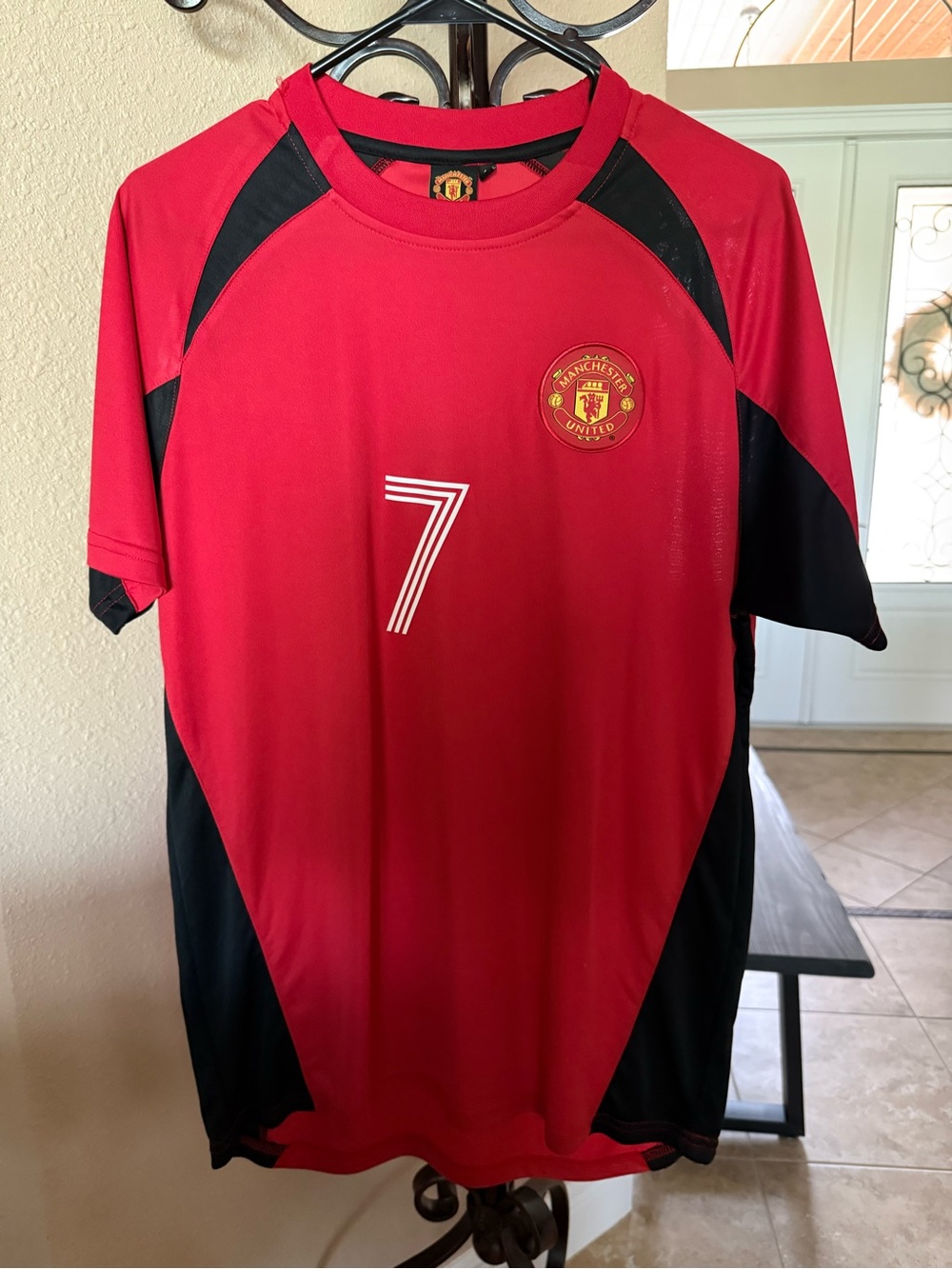 Red and Black Men’s Di Maria Jersey - Number 7 Manchester United M